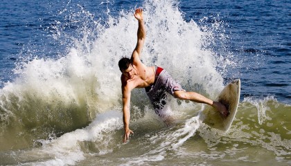 开云体育官方下载-CBA球迷文化蓬勃发展 主场氛围火热，cba篮球文