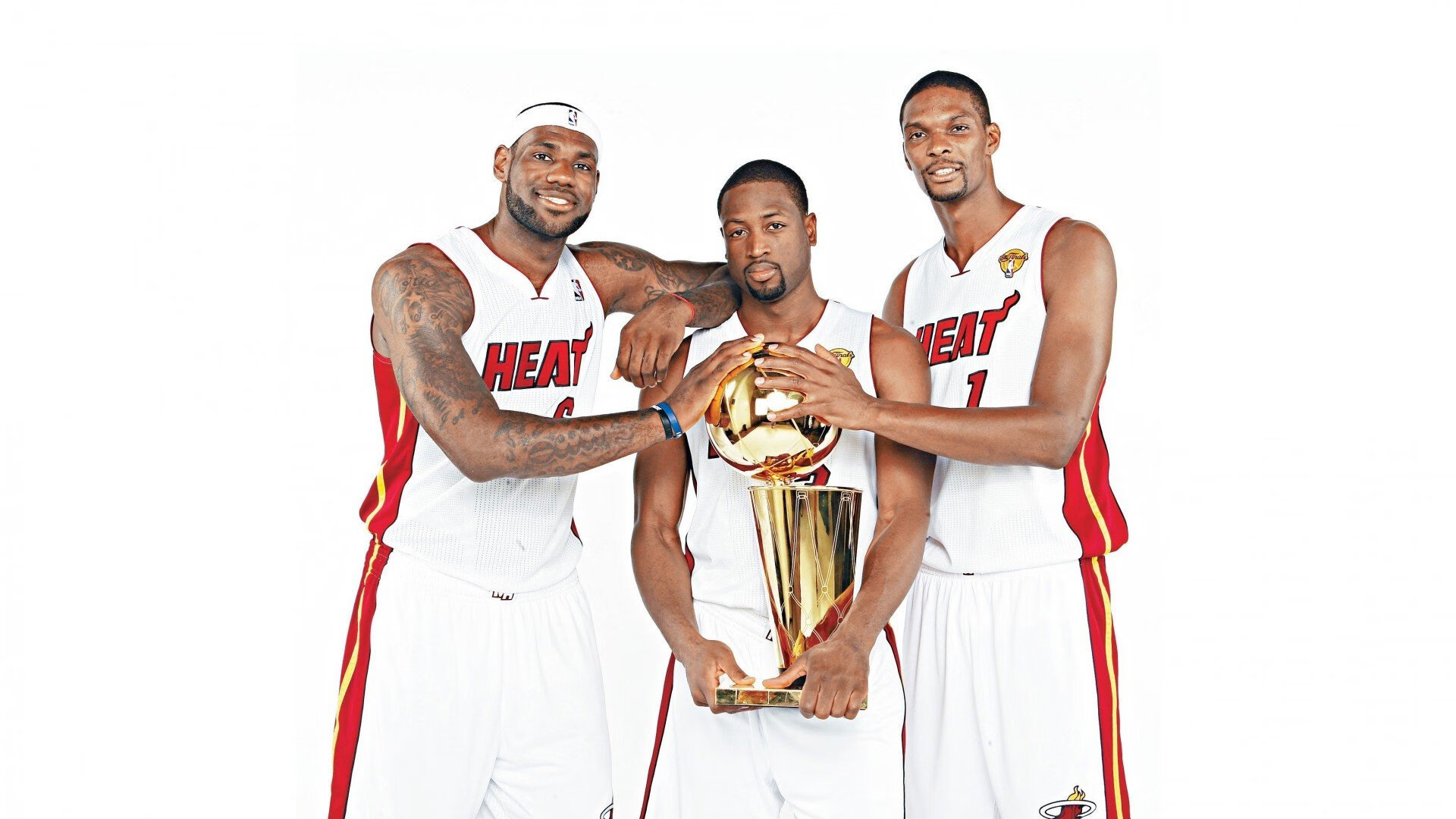 拜仁全队协作打出团队式压迫战术,拜仁全队合影